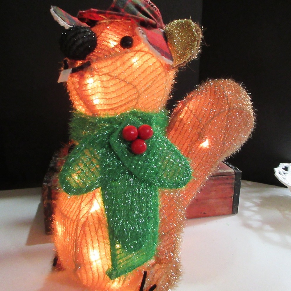 Enchanted Forest Squirrel Christmas Holiday Lighted Outdoor Indoor Decor